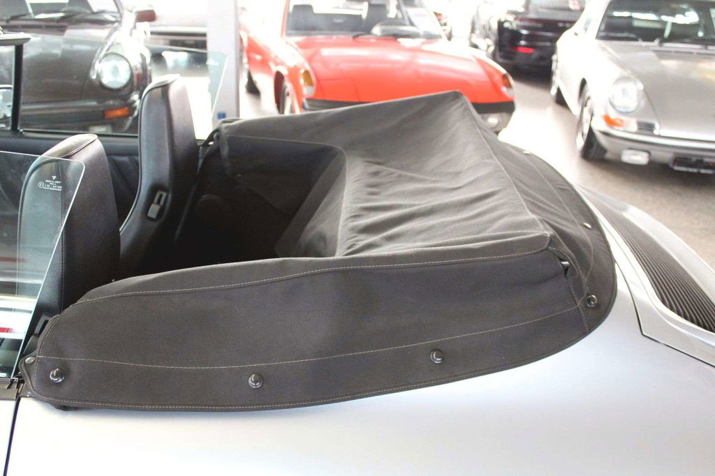 Porsche 964 Carrera 4