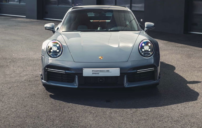 Porsche 992 Turbo