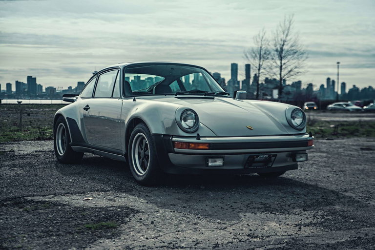 Porsche 911 Carrera (US)
