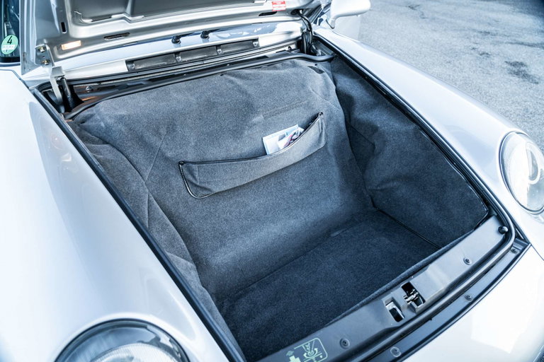 Porsche 993 Carrera 4