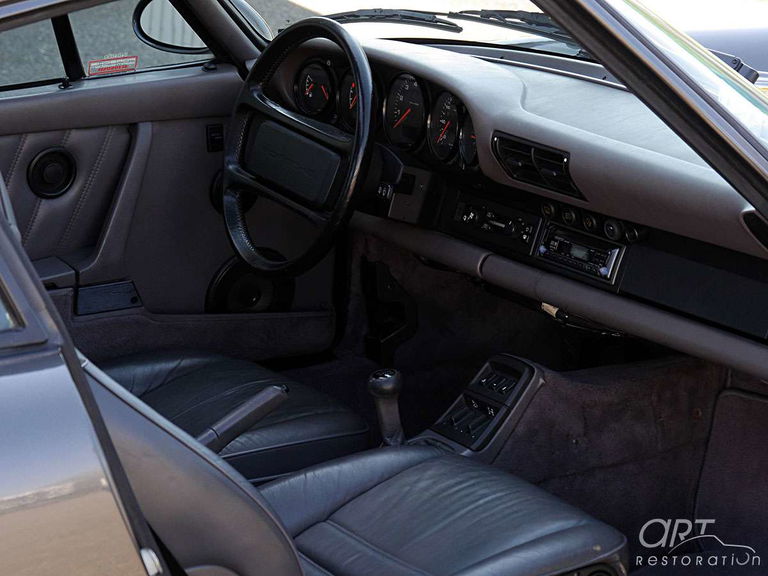 Porsche 964 Carrera 4