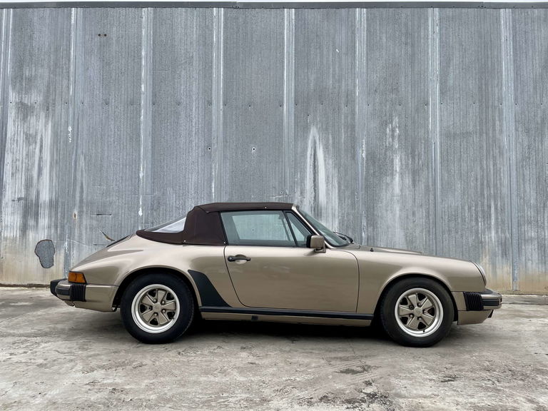 Porsche 911 Carrera 3.2