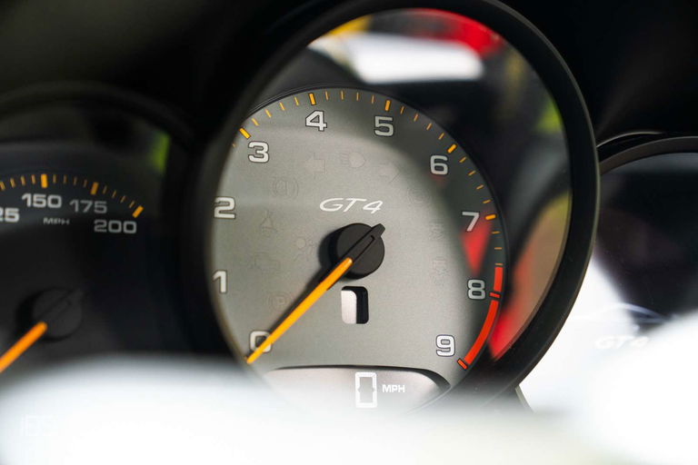 Porsche 981 Cayman GT4