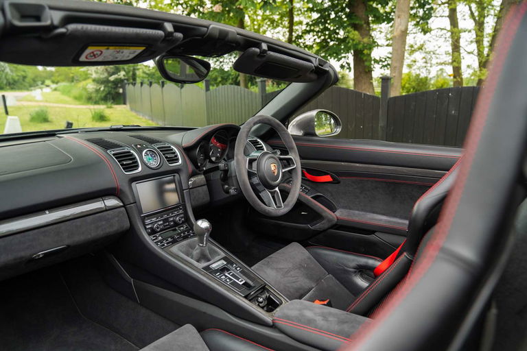 Porsche 981 Boxster Spyder