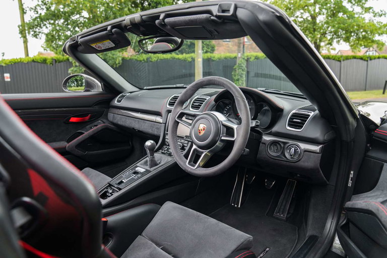 Porsche 981 Boxster Spyder