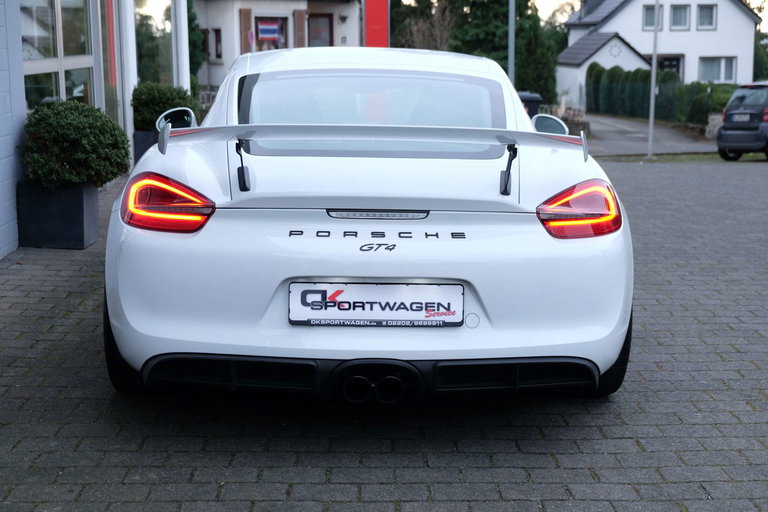 Porsche 981 Cayman GT4