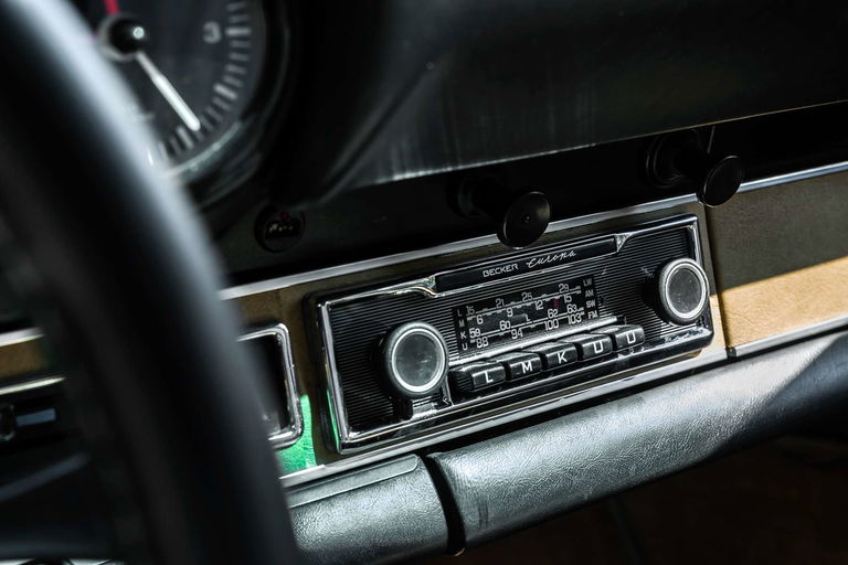 Porsche 911 S (F-Modell)