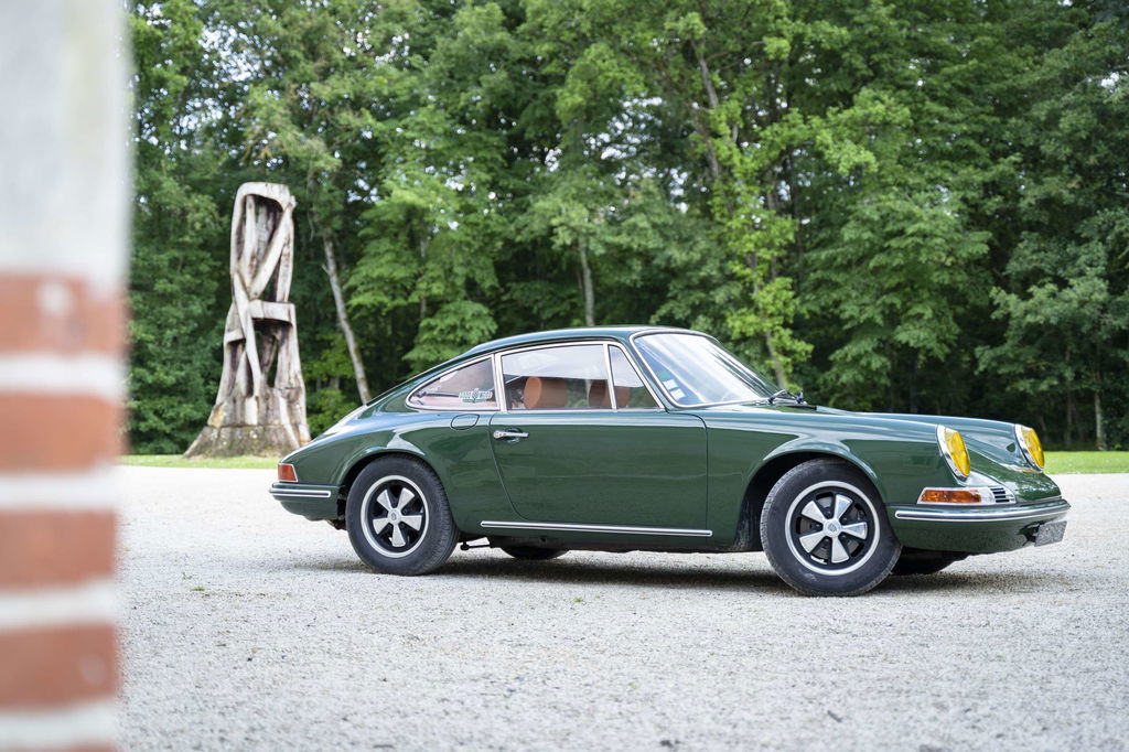 Porsche 911 T