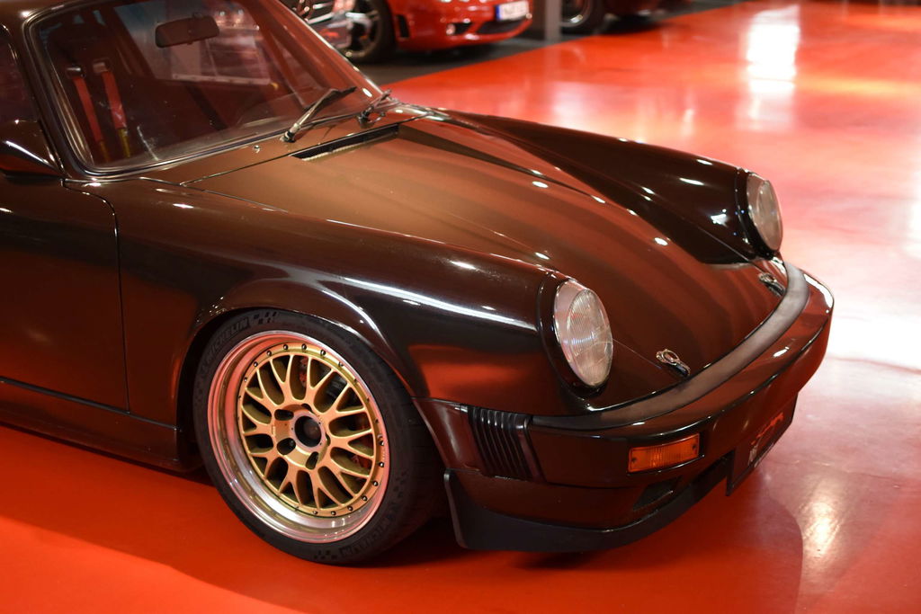 Porsche 911 Modified