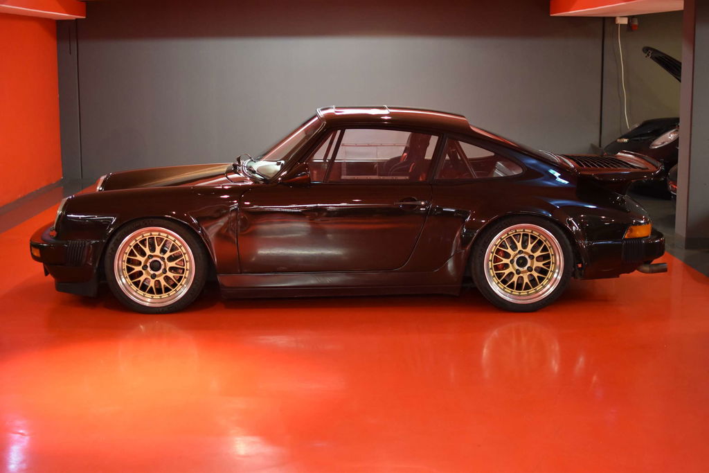 Porsche 911 Modified
