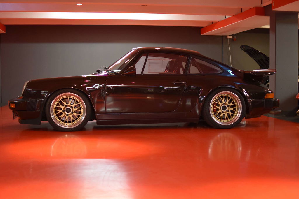 Porsche 911 Modified