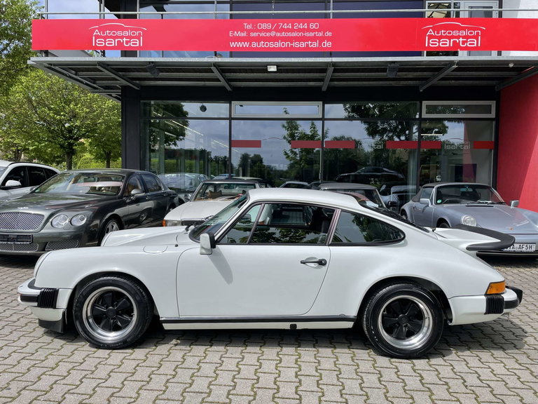 Porsche 911 Carrera 3,0