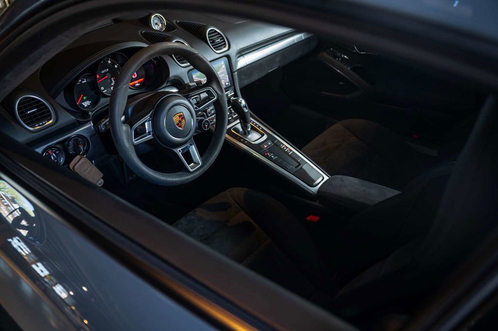 Porsche 718 Cayman GTS