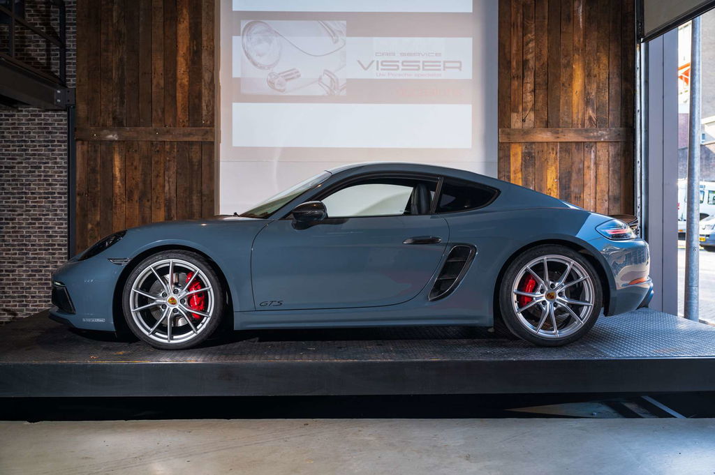 Porsche 718 Cayman GTS