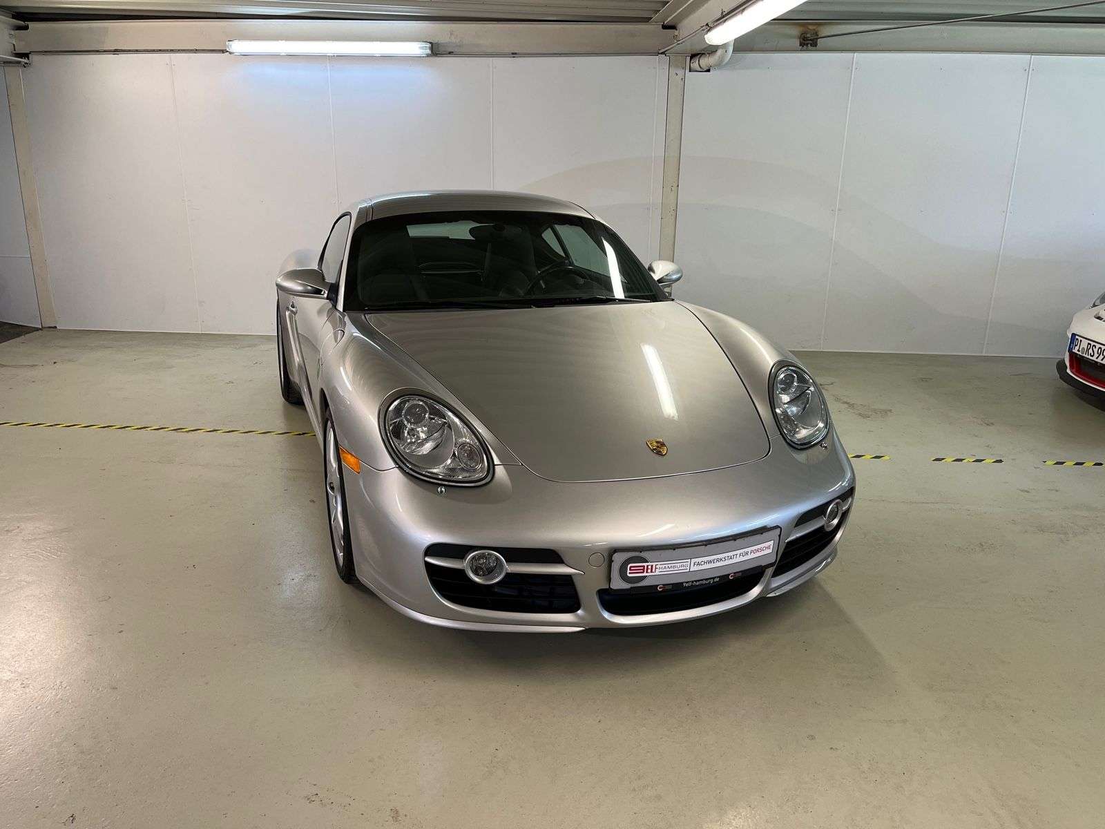 Porsche Cayman S