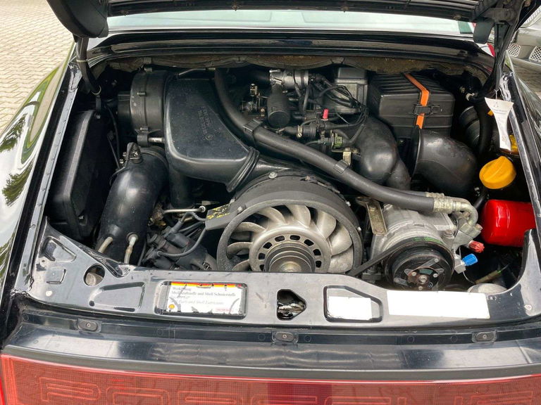 Porsche 964 Carrera 2