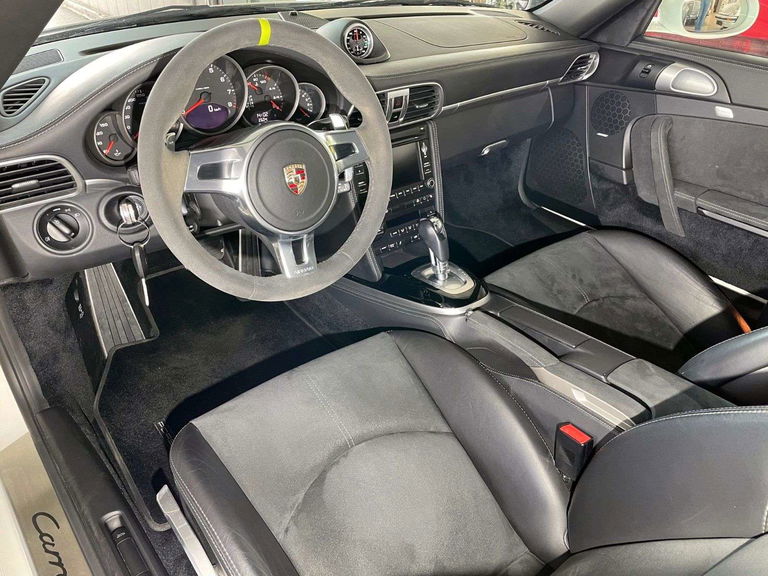 Porsche 997.2 Carrera GTS