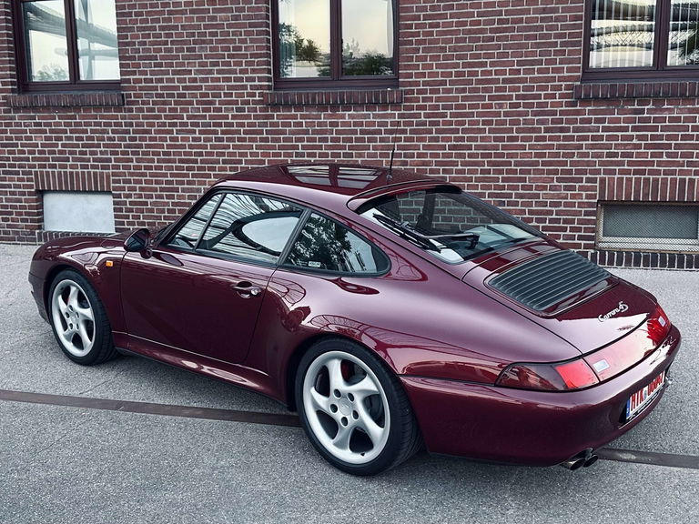 Porsche 993 Carrera 4S