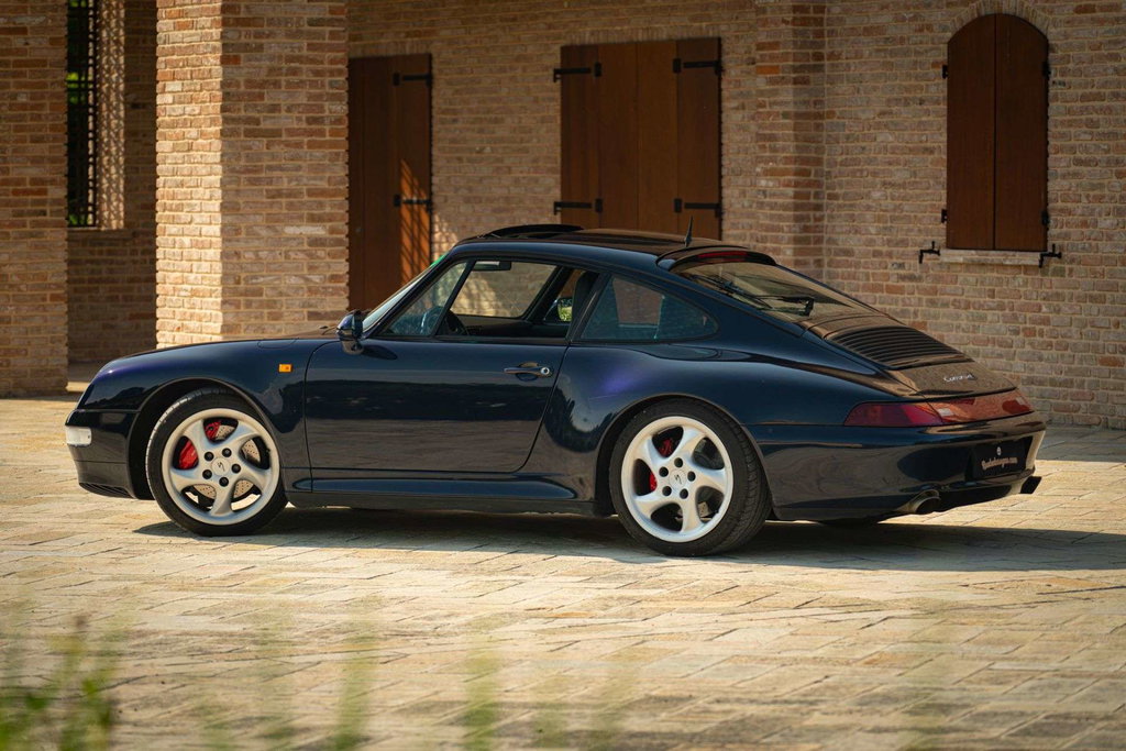Porsche 993 Carrera 4S