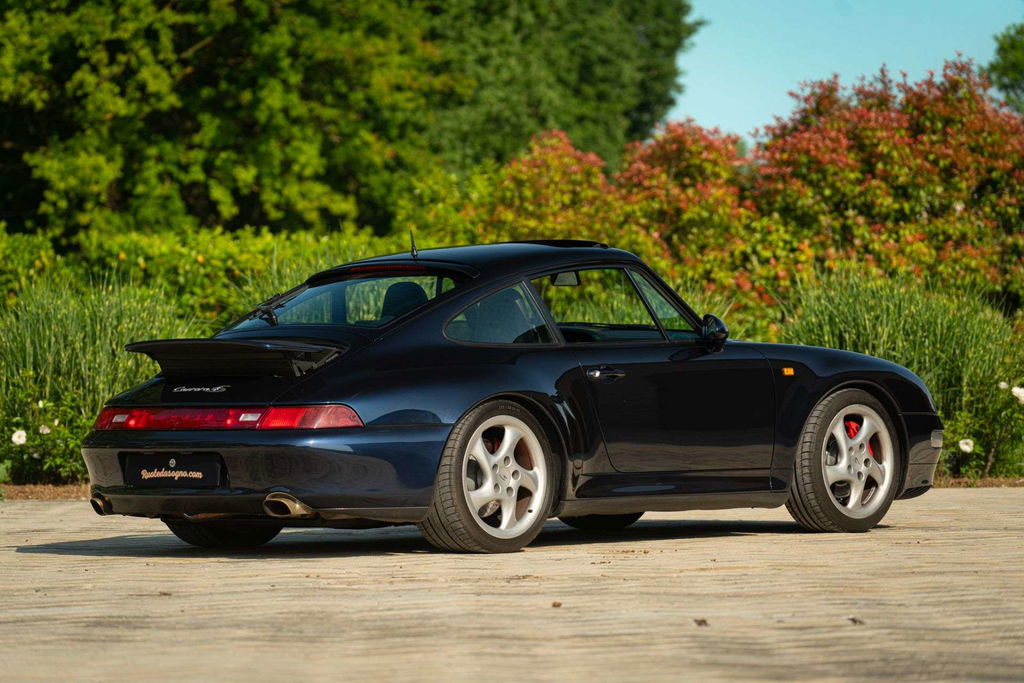 Porsche 993 Carrera 4S