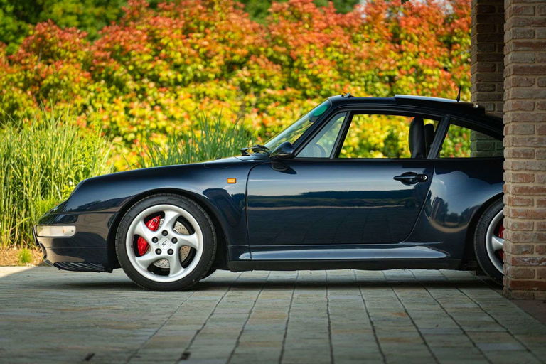 Porsche 993 Carrera 4S