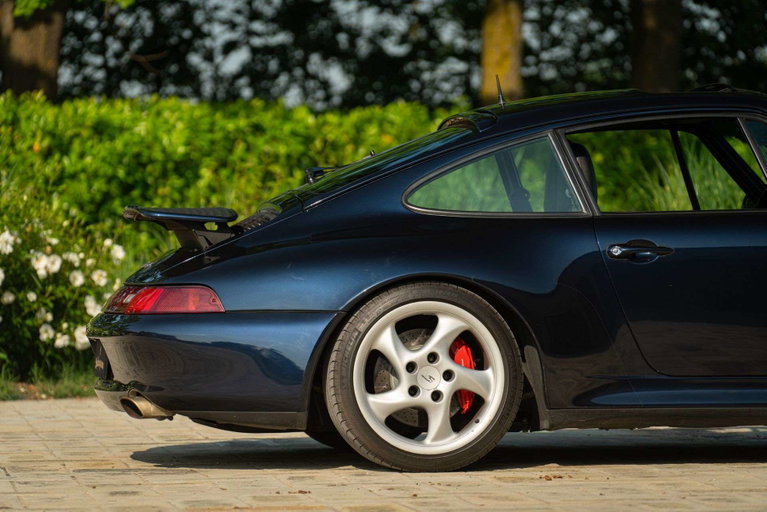 Porsche 993 Carrera 4S