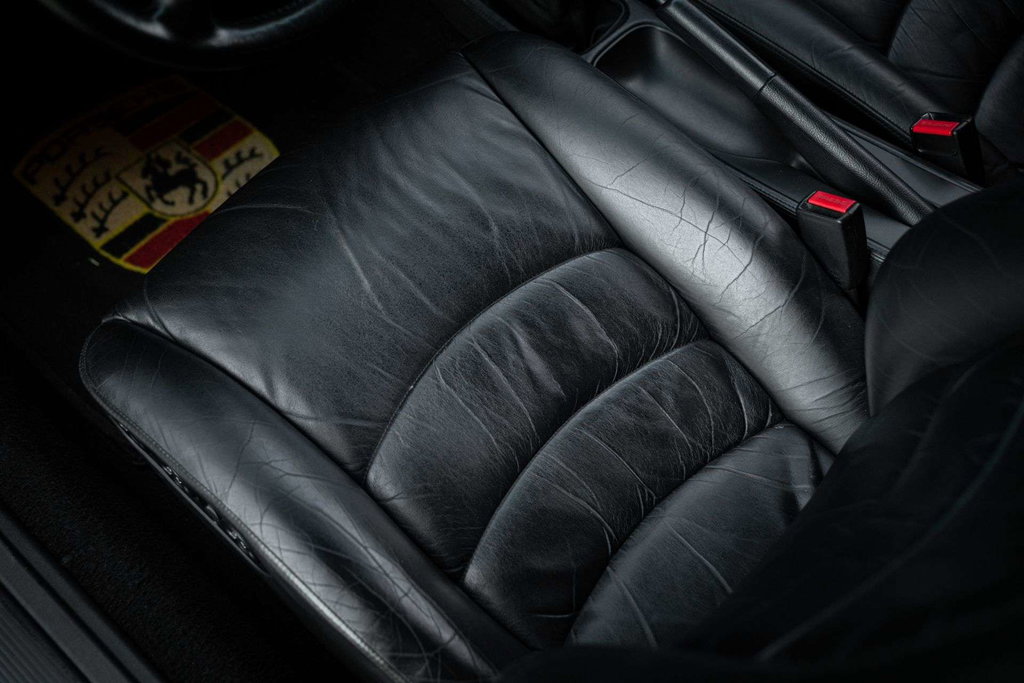 Porsche 993 Carrera 4S