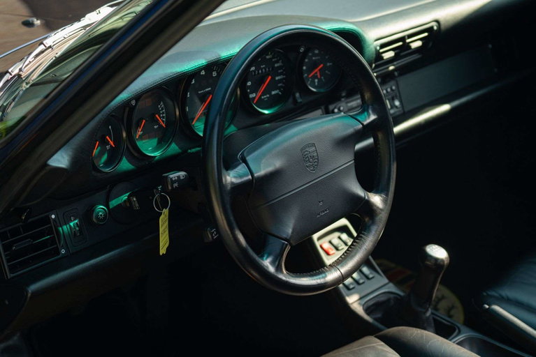 Porsche 993 Carrera 4S