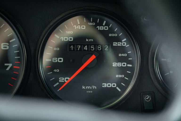 Porsche 993 Carrera 4S