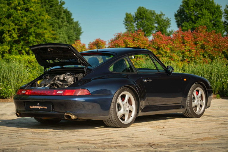 Porsche 993 Carrera 4S