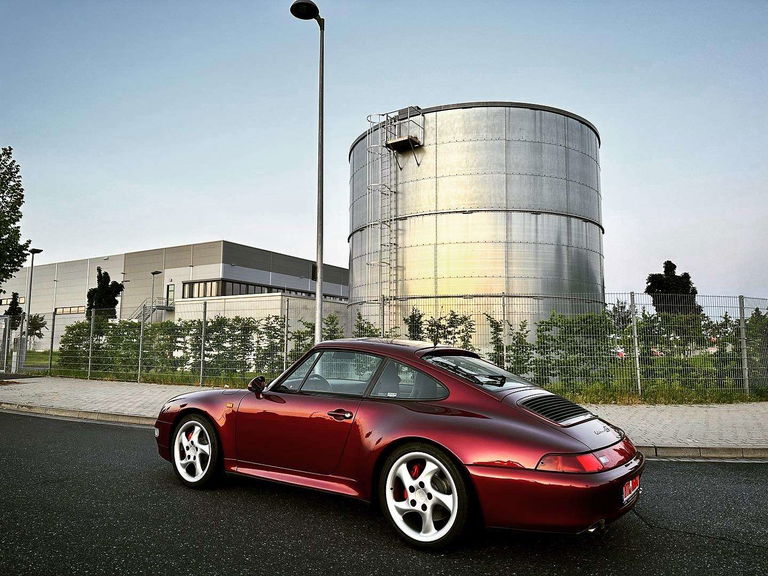 Porsche 993 Carrera 4S