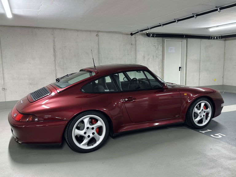 Porsche 993 Carrera 4S