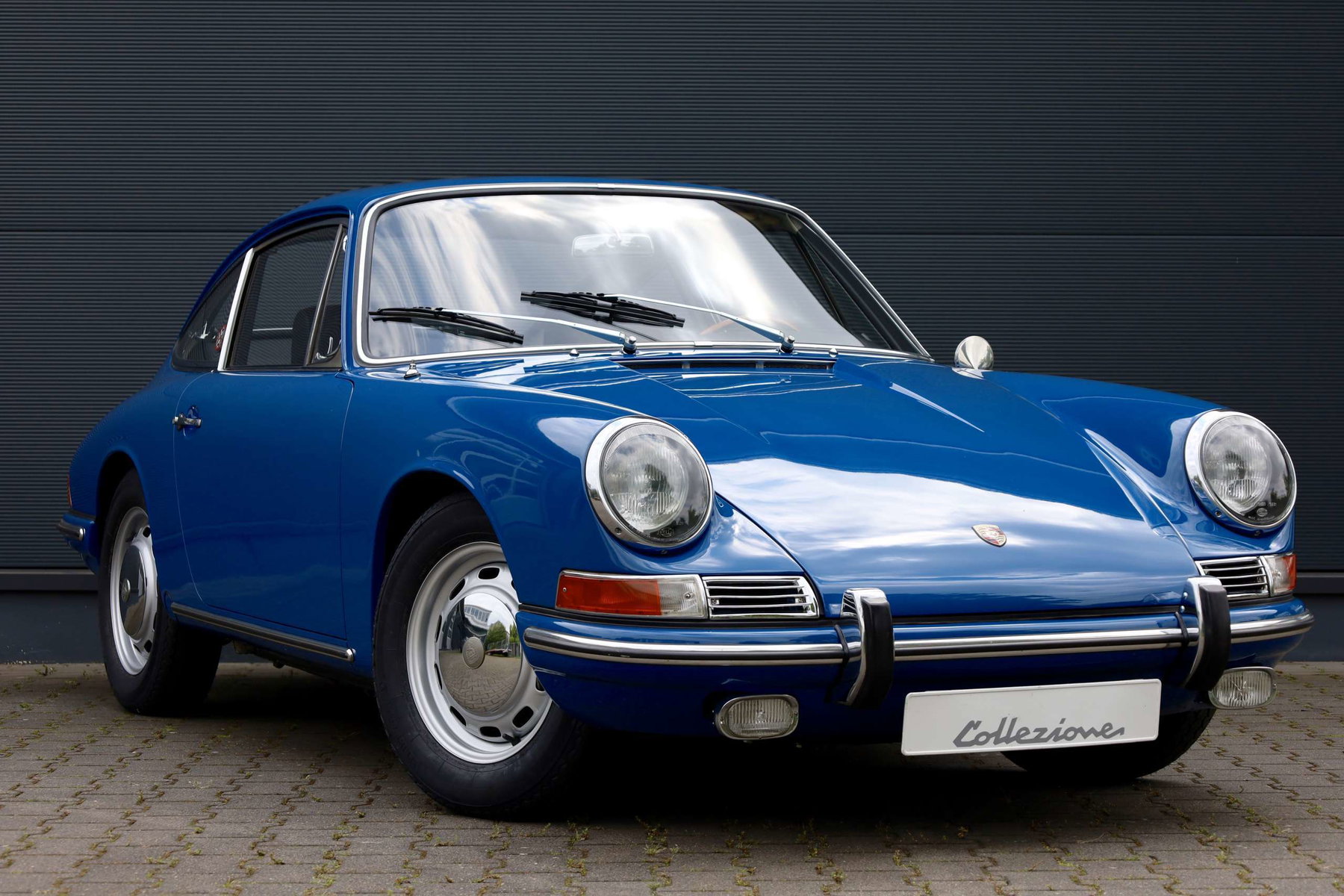 Porsche 911 (F-Modell) 1965 - elferspot.com - Marketplace for