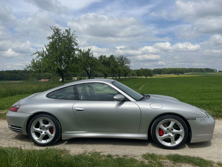Porsche 996 Carrera 4S
