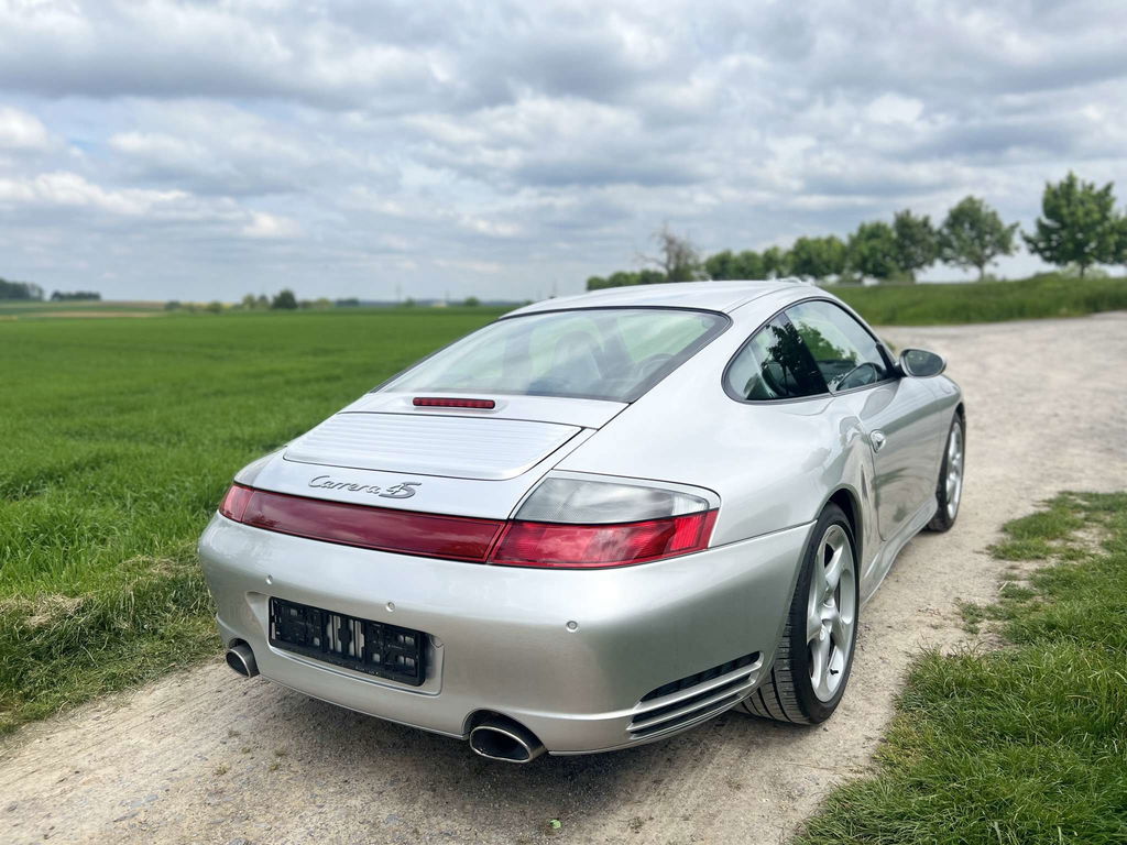 Porsche 996 Carrera 4S