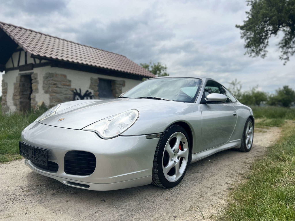 Porsche 996 Carrera 4S