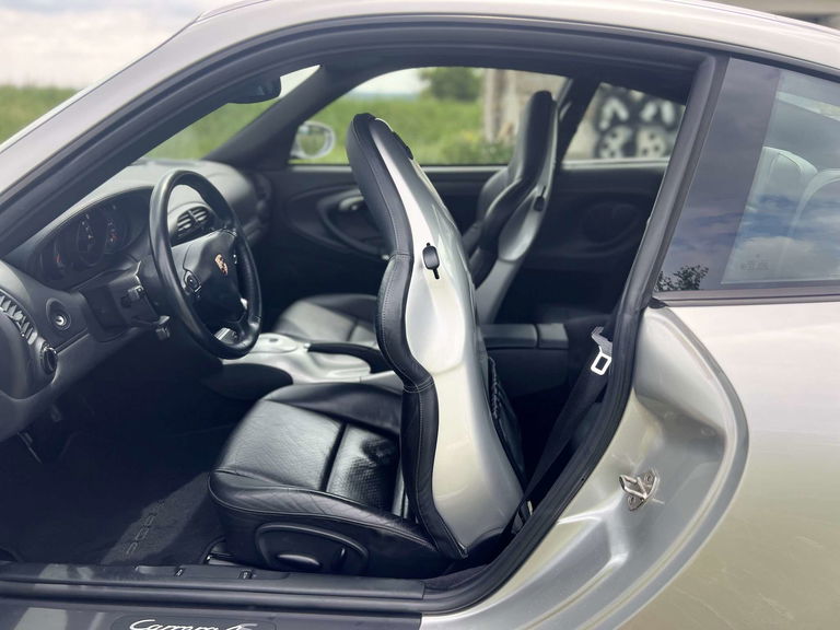 Porsche 996 Carrera 4S