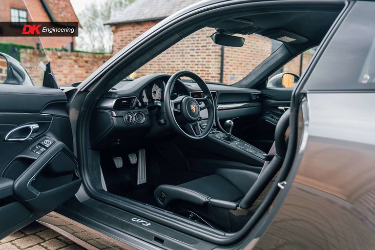 Porsche 991 GT3 Touring