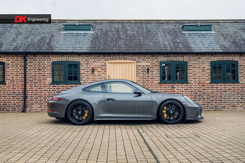 Porsche 991 GT3 Touring