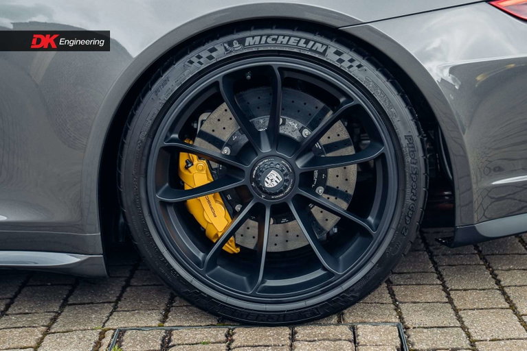 Porsche 991 GT3 Touring