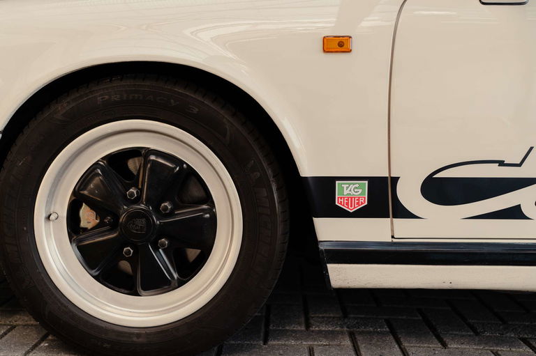 Porsche 911 Carrera 3.2 (US)