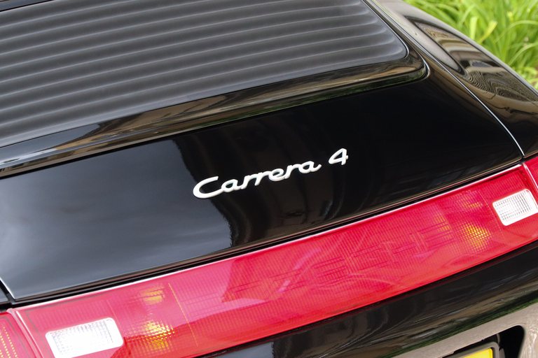 Porsche 993 Carrera 4