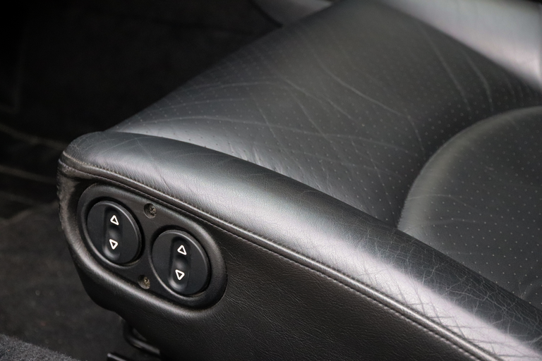 Porsche 993 Carrera 4