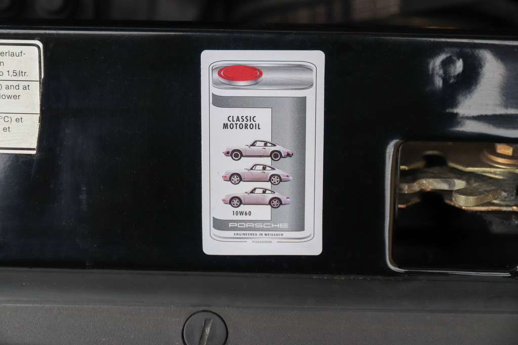 Porsche 993 Carrera 4