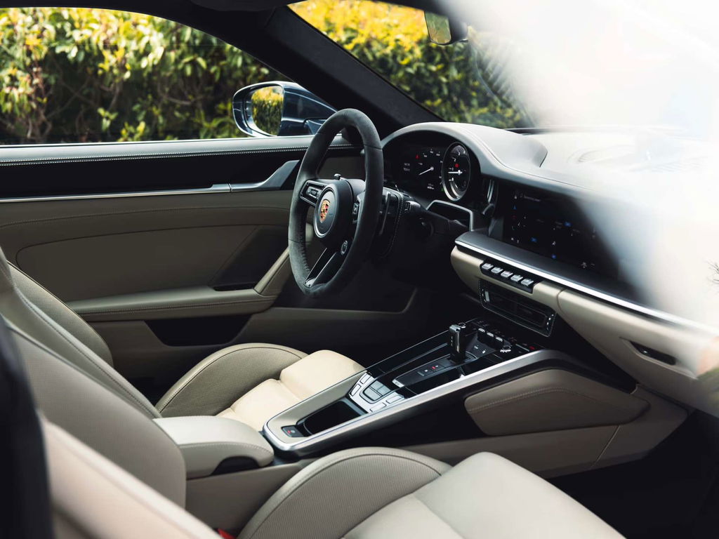 Porsche 992 Carrera S