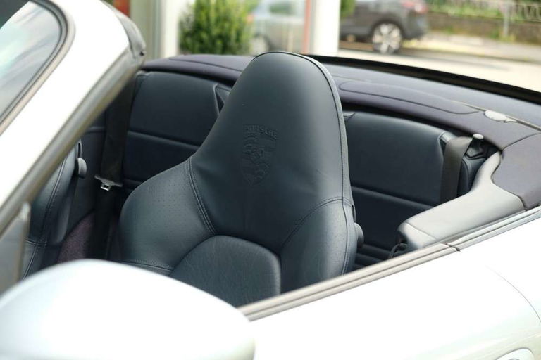 Porsche 996 Carrera 4