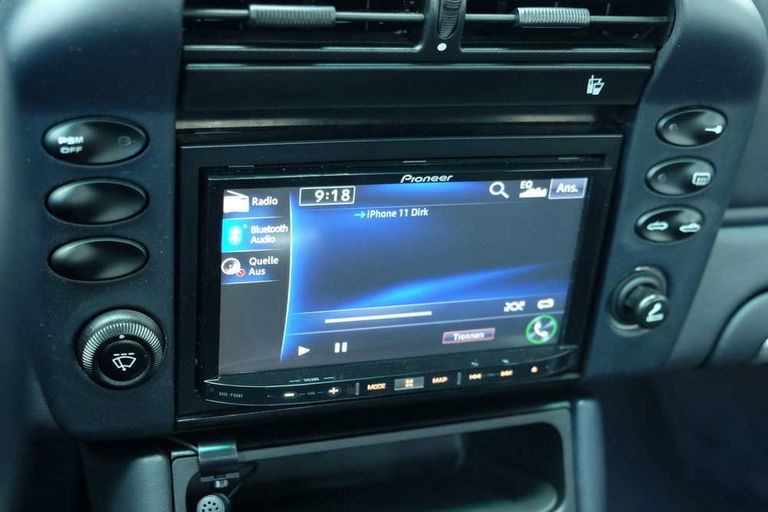 Porsche 996 Carrera 4