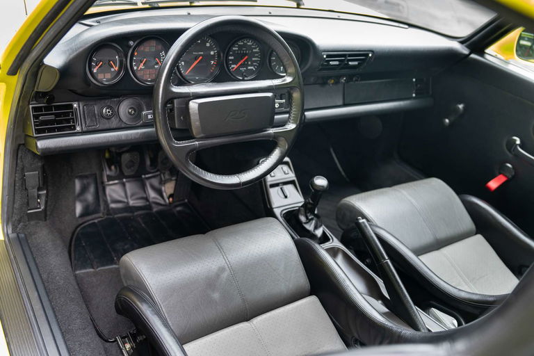 Porsche 964 Carrera RS