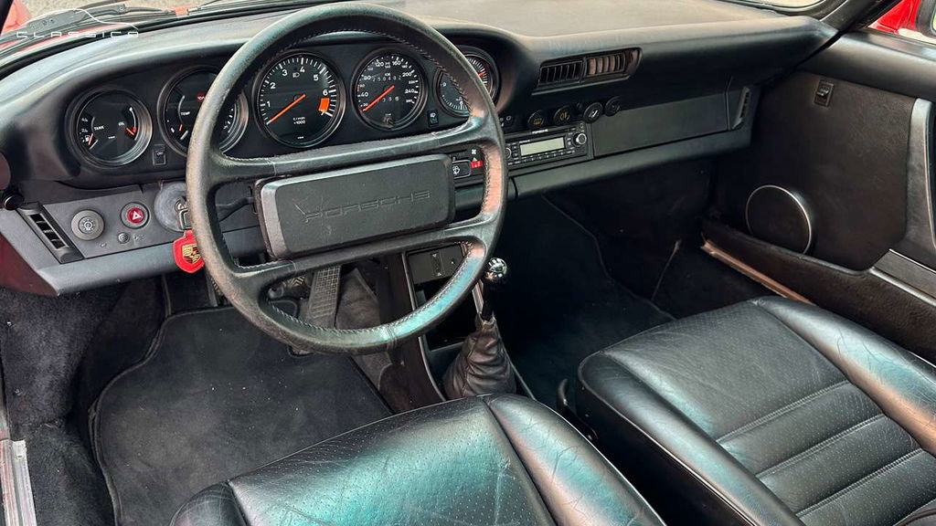 Porsche 911 Carrera 3.2