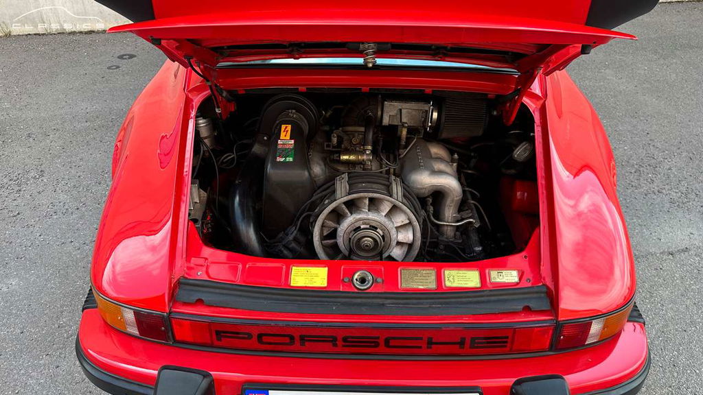 Porsche 911 Carrera 3.2